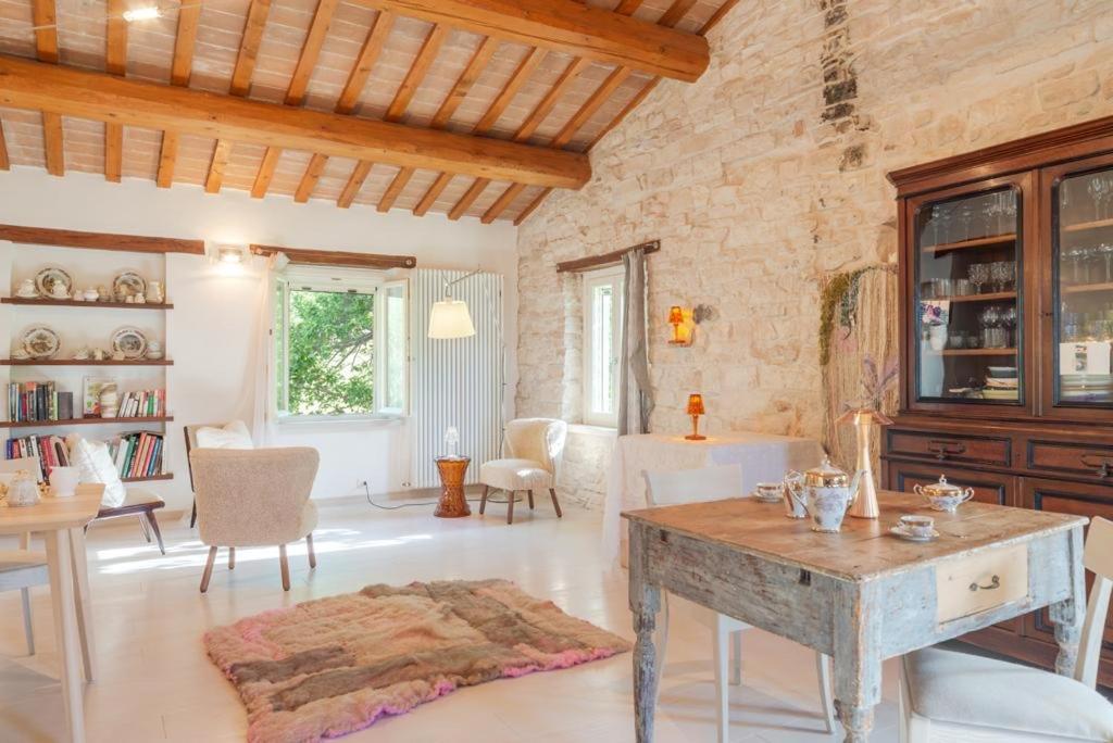 Agriturismo "Le Cannelle" Spa & Day Wellness Villa Fossombrone Bagian luar foto